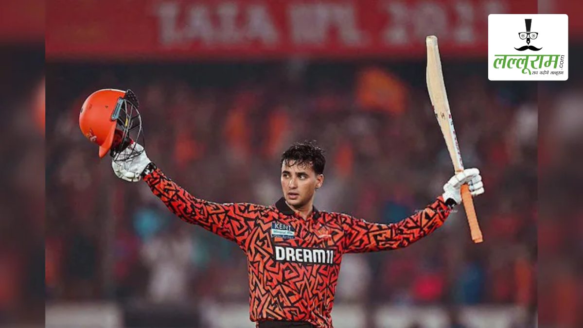 IPL 2025: 14 चौके और 10 छक्के… Abhishek Sharma ने रिकॉर्ड्स बुक में मचाई खलबली, बनाए कई ऐतिहासिक रिकॉर्ड