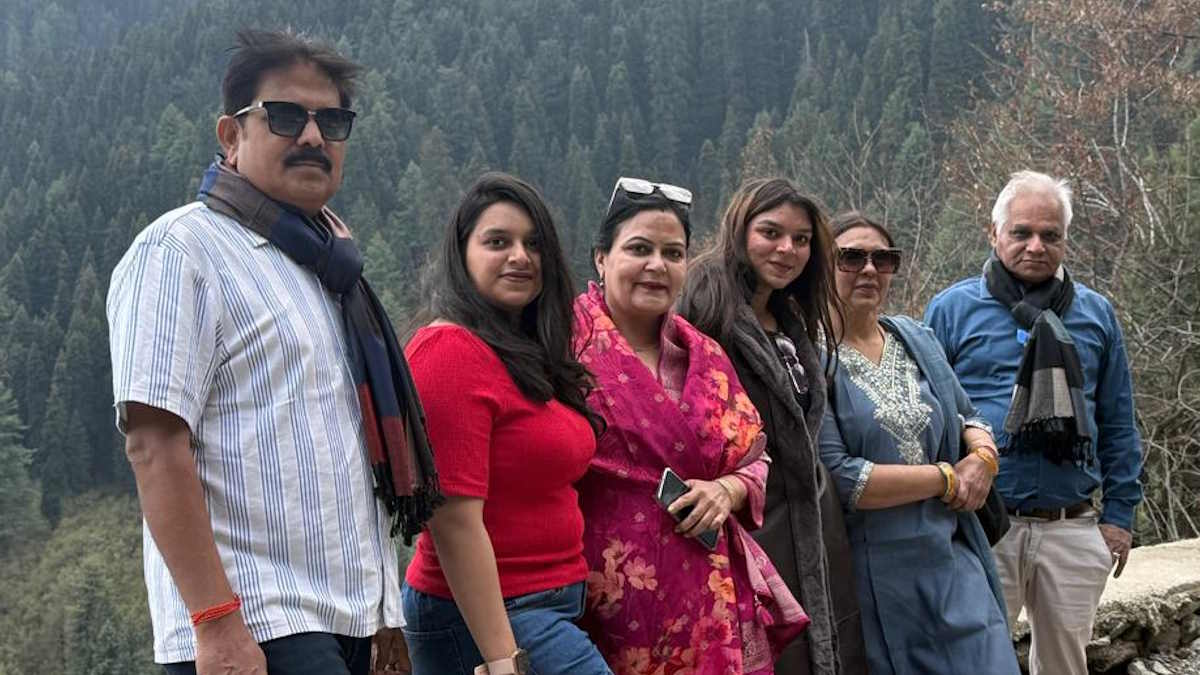 Pahalgam Terror Attack: बिलासपुर निगम के मुख्य अभियंता और मैनेजर भी परिवार के साथ थे मौजूद, वीडियो के जरिए बयां किया पूरा वाकया…