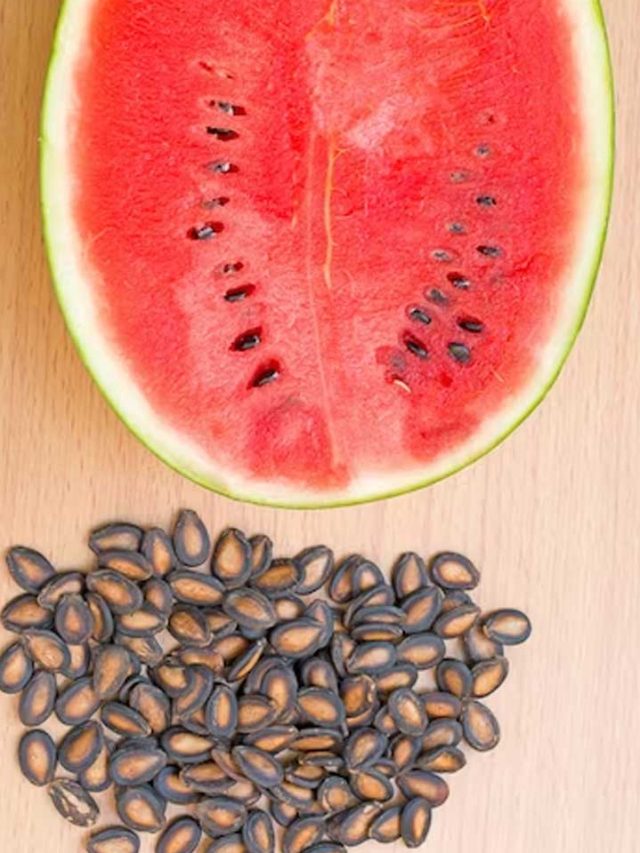 तरबूज के बीज खाने के फायदे जिससे आप हैं अनजान
