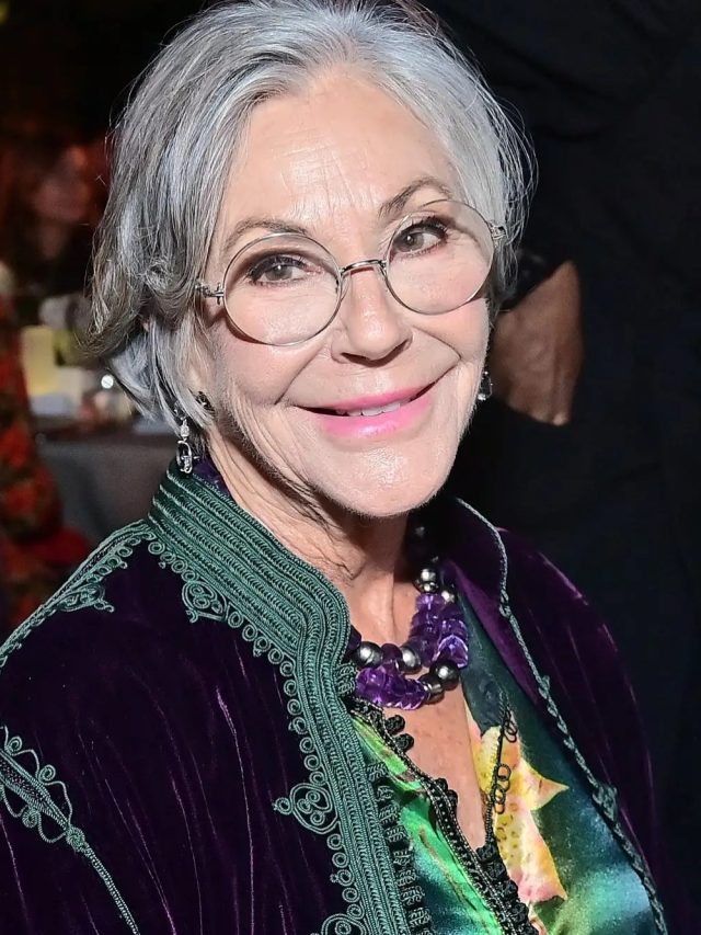 World Richest Woman: बेहद सुंदर हैं दुनिया की सबसे अमीर महिला, दिल खोलकर लुटाती हैं पैसे