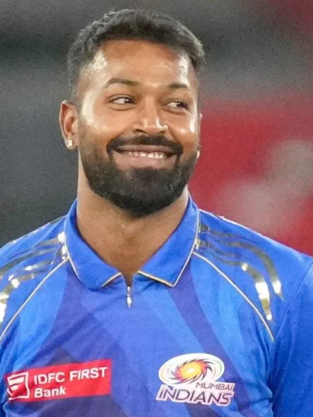 DC vs MI: मैच में अंपायर ने चेक किया हार्दिक पांड्या का बैट? जानिए वजह