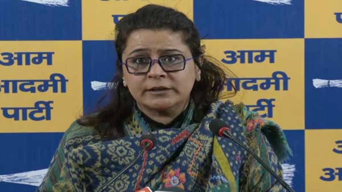 ‘जब CM की गिरफ्तारी हो सकती हैं तो राहुल गांधी…’, नेशनल हेराल्ड केस में AAP ने BJP पर लगाए गंभीर आरोप