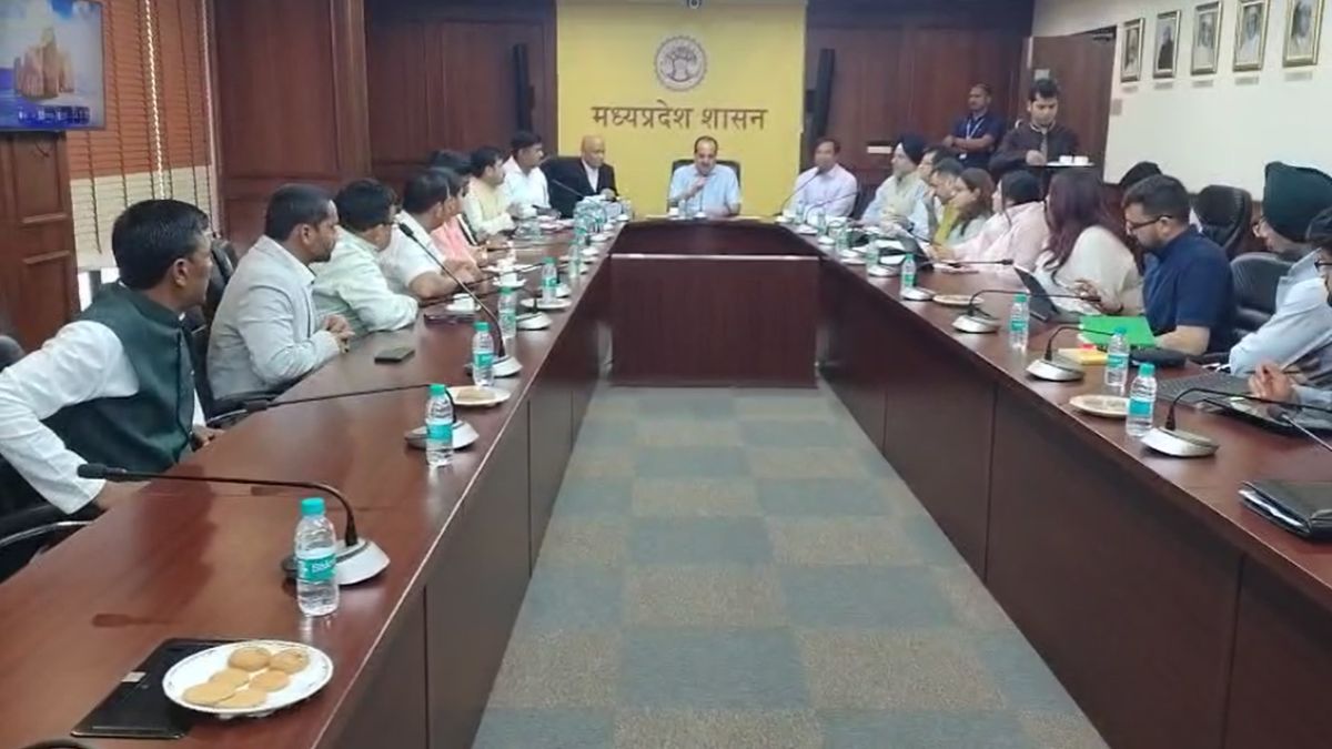 OBC आरक्षण को लेकर दिल्ली में हाई लेवल बैठकः महासंघ की दलील- सरकार ओबीसी के 27% आरक्षण कानून के हिसाब से कर सकती है भर्ती