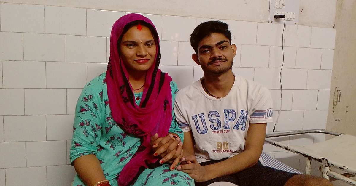 याद रखी जाएगी मोहब्बत की ये कहानीः 8 महीने से घायल पड़ा है प्रेमी, प्रेमिका ने अस्पताल पहुंचकर रचाई शादी, फिर घरवालों ने…