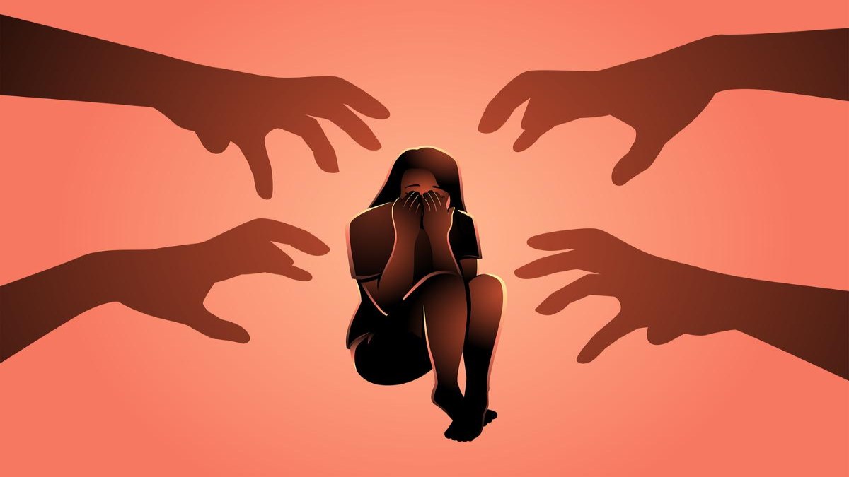 तालाब में नहाने गई नाबालिग से रेप: अधेड़ ने दोस्त के संग मिलकर की दरिंदगी की हदें पार , जंगल में 3 दिन तक अचेत पड़ी रही पीड़िता