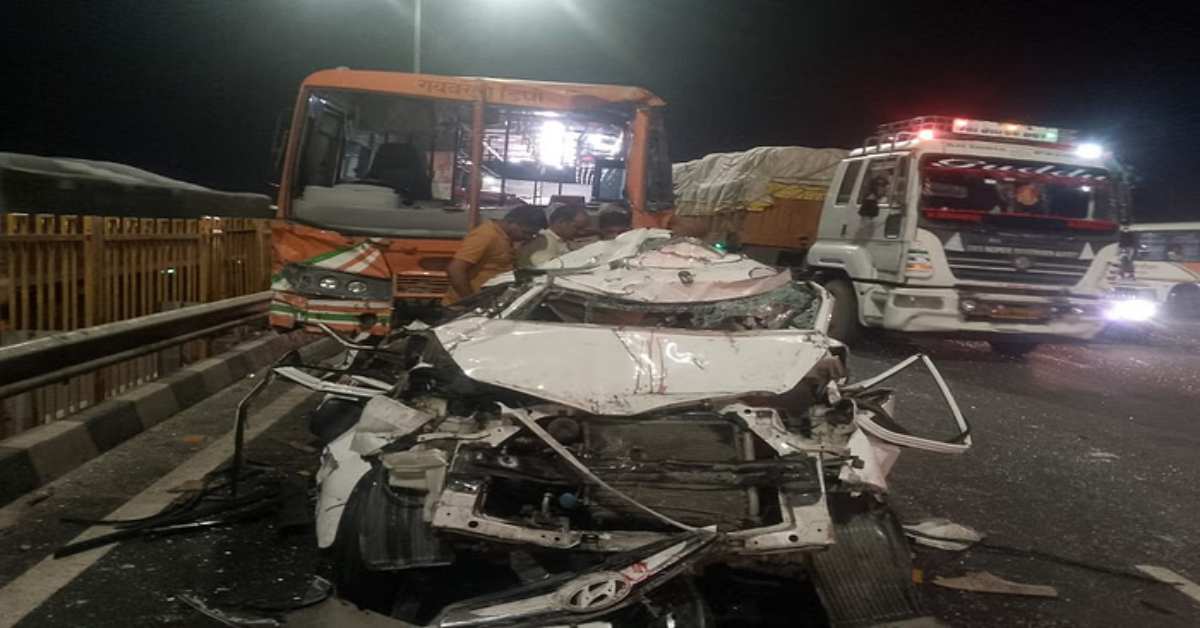 डरा देगा ये मंजर…आगे मेटाडोर, बीच में कार और पीछे से आई रोडवेज बस, उसके बाद का नजारा देख लोगों में मच गया कोहराम