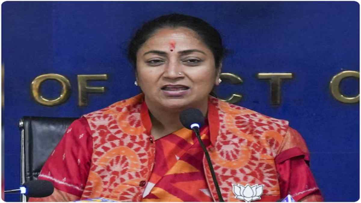 दिल्ली में बड़ा प्रशासनिक फेरबदल, विकास आनंद बनाए गए CM रेखा गुप्ता के सचिव