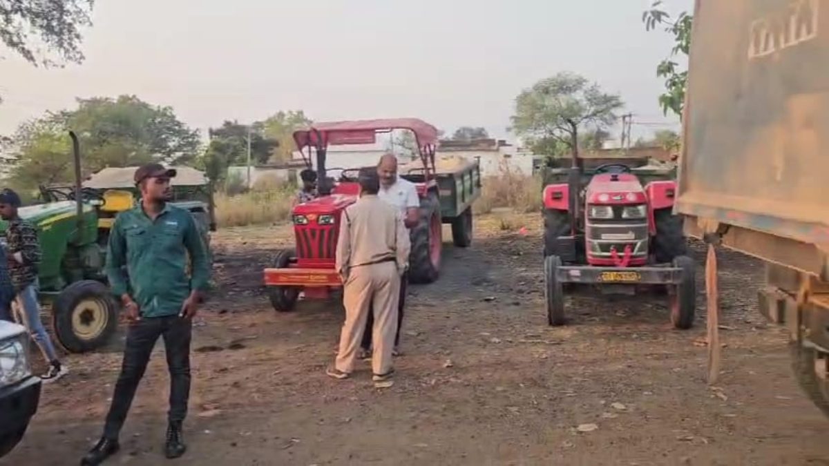 CG NEWS: अवैध रेत खनन पर खनिज विभाग की बड़ी कार्रवाई, 4 ट्रैक्टर और 1 हाइवा जब्त…