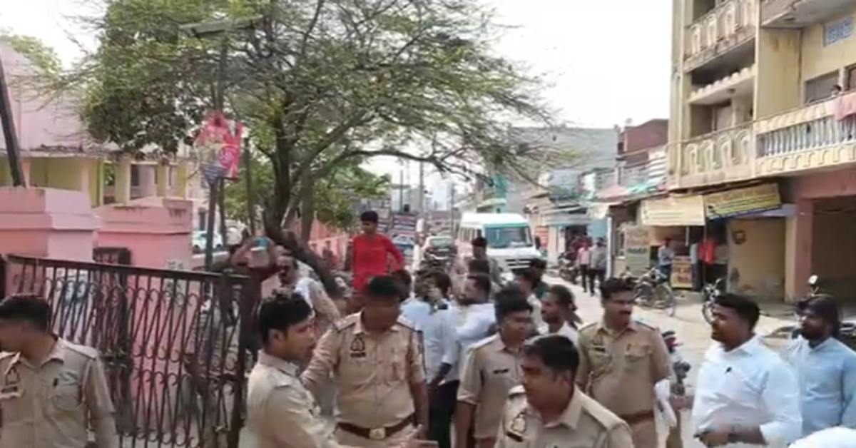 ड्राइवर ने बच्ची पर डाली गंदी नजर : घर छोड़ने के दौरान तीन दिन तक करता रहा घिनौना काम, अकेली पाकर वैन में…