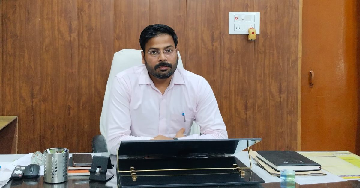 BRC ऑपरेटर ने 9 हजार से ज्यादा फर्जी प्रमाण पत्र, आरोपी की तलाश में पुलिस कर रही छापेमारी, संविदा समाप्ति की कार्रवाई भी शुरू