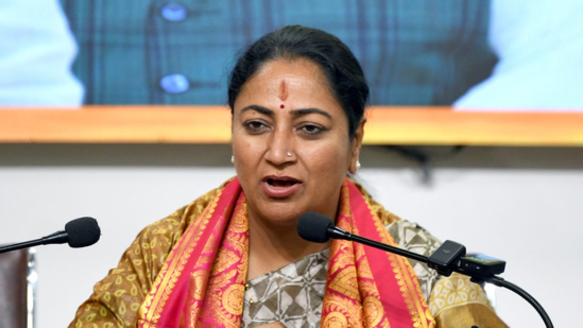 दिल्ली में महिलाओं को कब मिलेंगे 2500? विपक्ष के सवाल पर CM रेखा गुप्ता ने दिया जवाब, बोलीं- ऐसी कोई प्रक्रिया नहीं…