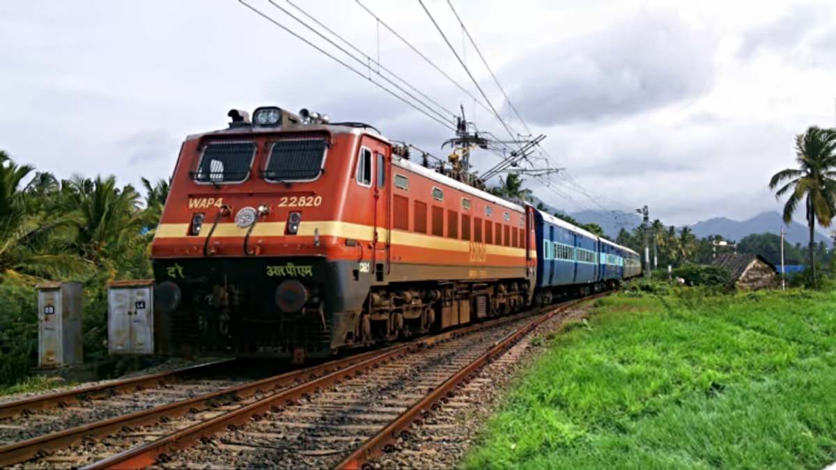 केंद्रीय रेल मंत्री ने Puri-Konark Rail Line Project की समीक्षा की…