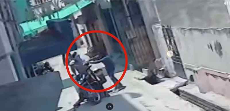 CG Crime : पत्नी से अवैध संबंध का शक, पति ने चापड़ से दूध वाले पर किया प्राणघातक हमला