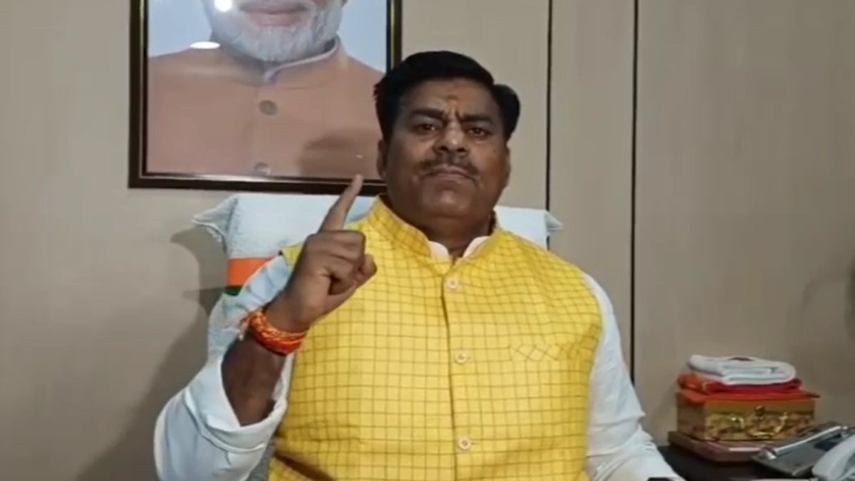 सोनिया, राहुल का नहीं पाकिस्तान का दामाद है वाड्राः बीजेपी MLA रामेश्वर बोले- कांग्रेस बताए पाकिस्तान का समर्थन क्यों कर रहा है राबर्ट