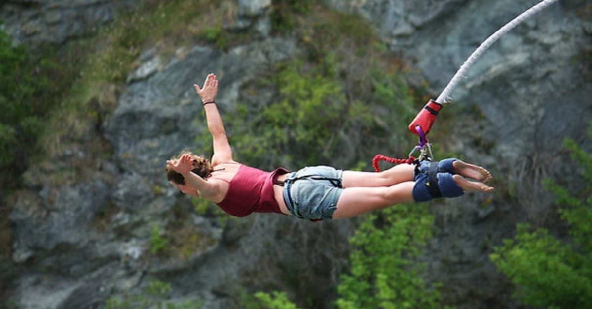 पर्यटन को मिलेगा नया आयाम : विश्व स्तरीय बंजी जंपिंग प्रोजेक्ट्स को लेकर ए.जे. हैकेट इंटरनेशनल के COO ने सीएम से की चर्चा, धामी ने किया प्रस्ताव का स्वागत