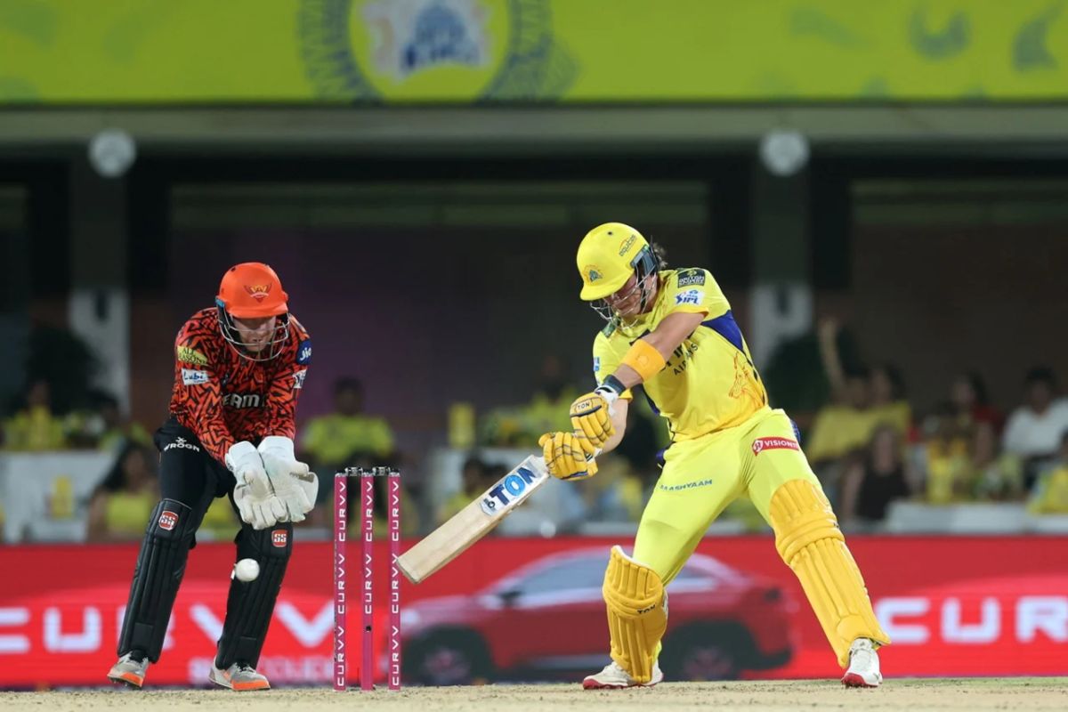 CSK vs SRH, IPL 2025 : चेन्नई सुपर किंग्स ने सनराइजर्स हैदराबाद को दिया 155 रन का टारगेट, डेवाल्ड ब्रेविस ने बनाए 42 रन, हर्षल पटेल को मिला 4 विकेट