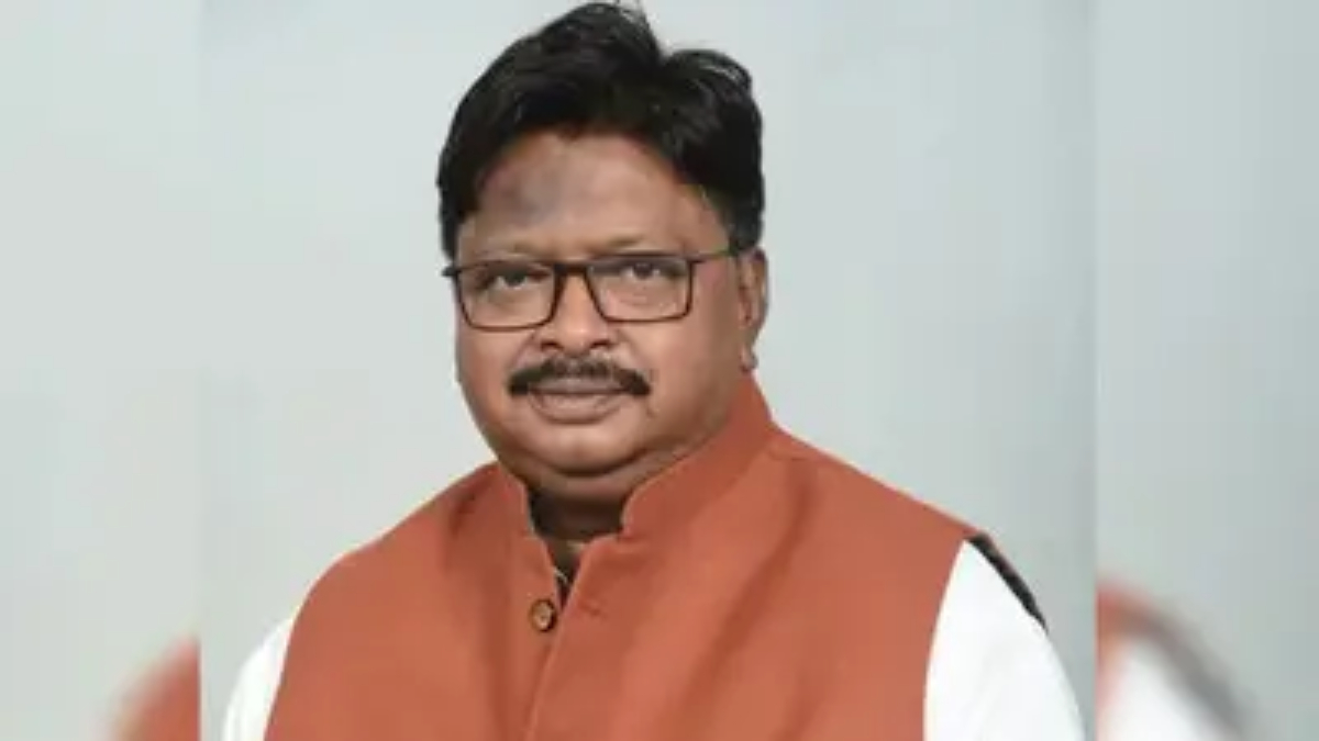 कांग्रेस के पूर्व विधायक का पाकिस्तान प्रेम ! मिंज का विवादित बयान, कहा- भारत की हार सुनिश्चित, सोशल मीडिया में बवाल