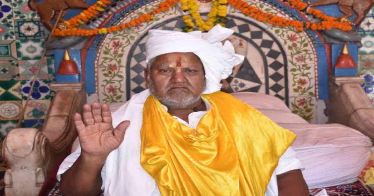 ‘हनुमान जी मेरे सपने में आए थे,’ टूट गई हनुमानगढ़ी की 288 साल पुरानी परंपरा, बाहर निकले गद्दीनशीन महंत, जानिए आखिर ऐसे कैसे हुआ?