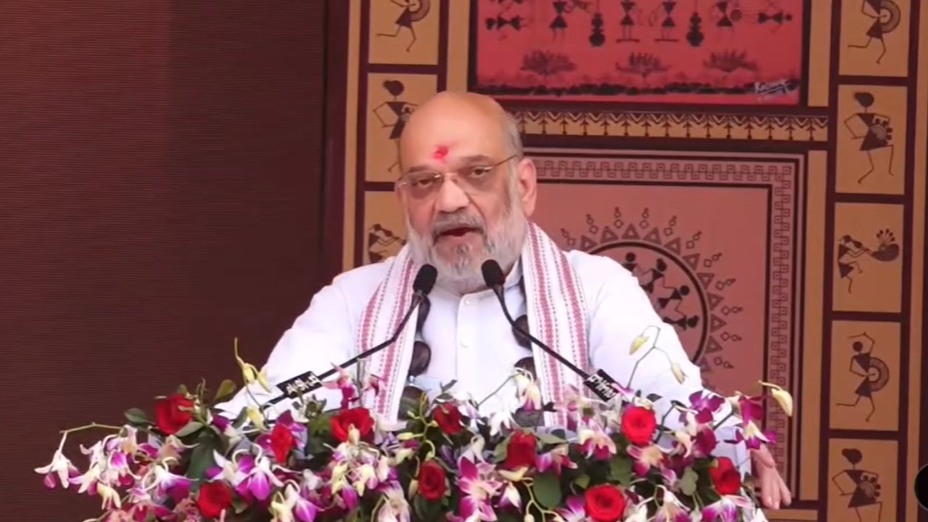 बस्तर पंडुम : गृह मंत्री अमित शाह बोले- “महाराजा प्रवीरचंद भंजदेव की आत्मा आज बस्तर को दे रही होगी आशीर्वाद”