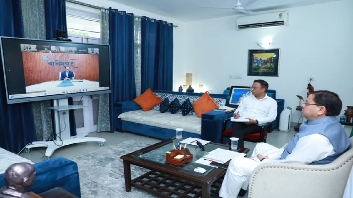 ‘जन शिकायत को प्राथमिकता दी जाए’, CM धामी ने सभी DM को दिए निर्देश, कहा- जनसुनवाई की जाए नियमित