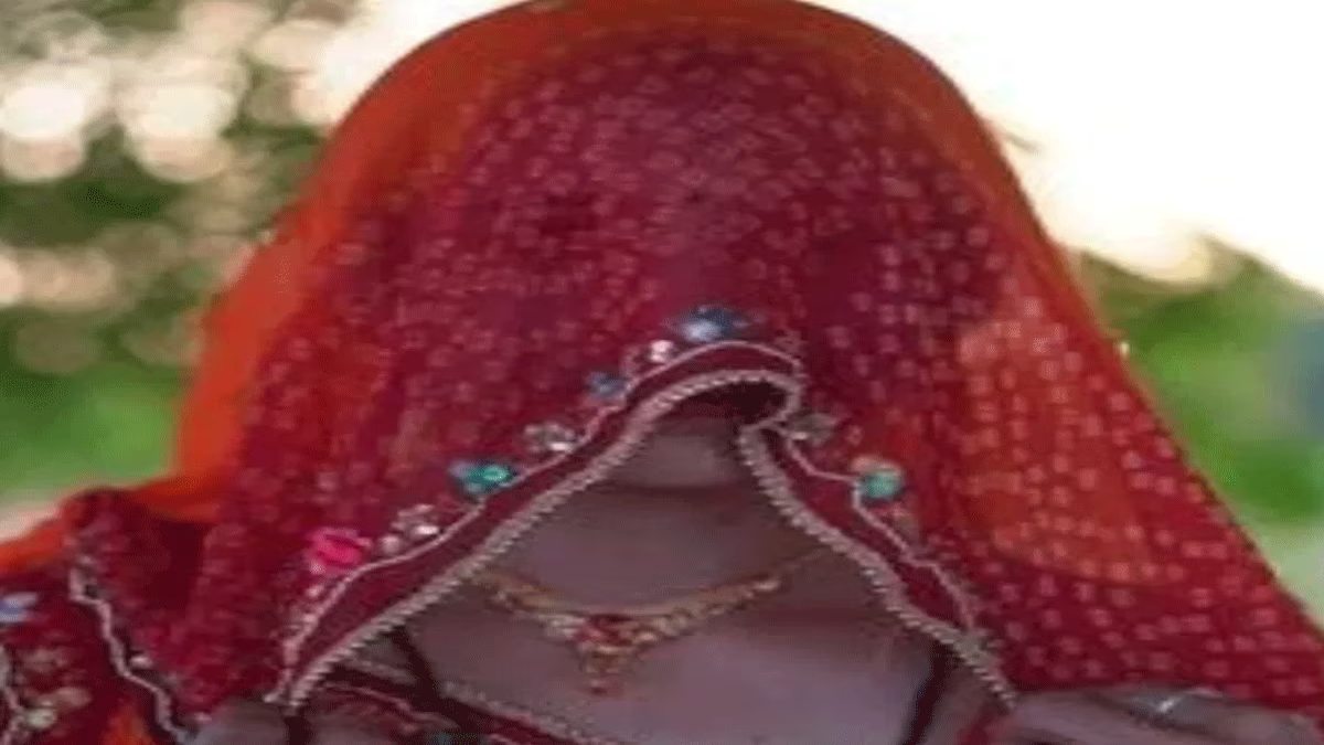 बहू ने प्रेमी संग मिलकर की ससुर की हत्या, रंगे हाथ पकड़े जाने पर रची गई खौफनाक साजिश