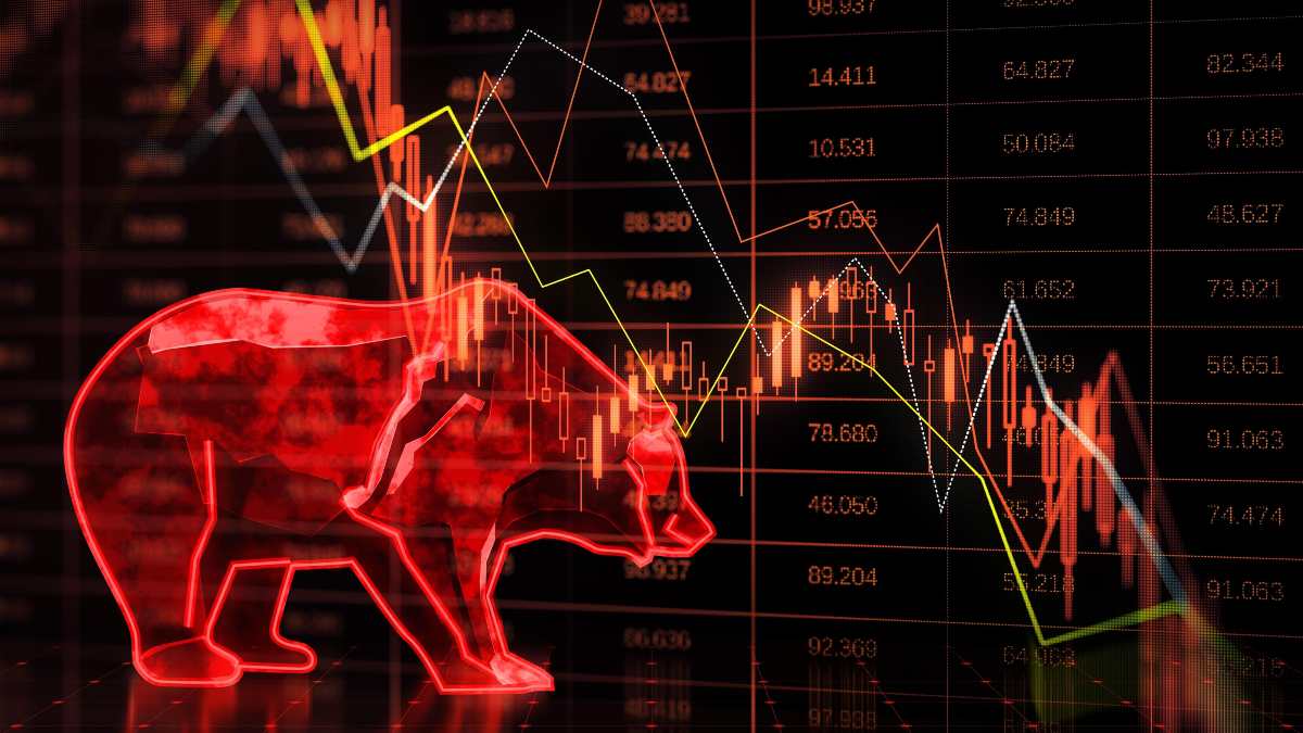 Share Market Update: शेयर मार्केट में बड़ी गिरावट, 700 से ज्यादा अंक नीचे गिरा सेंसेक्स, निफ्टी भी धड़ाम…