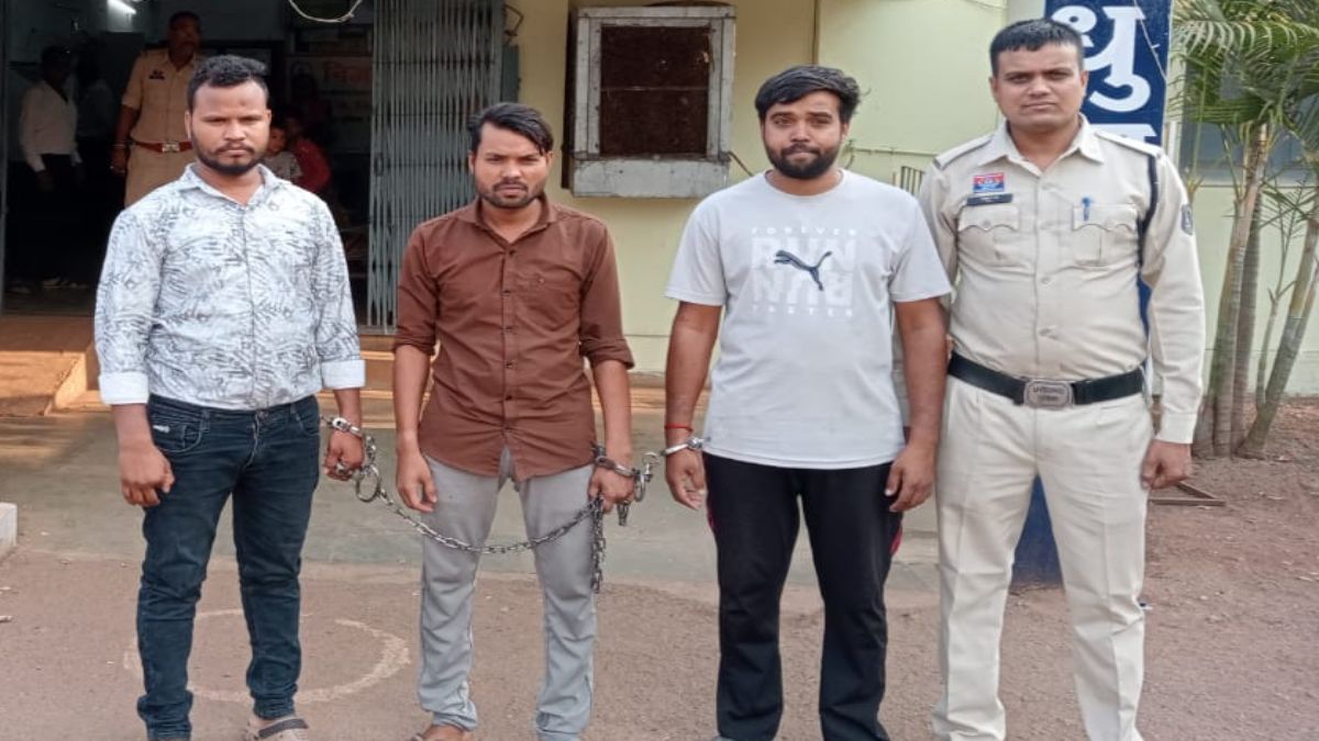 ऑनलाइन सट्टेबाजों पर शिकंजा : Gajanand App से सट्टा चलाने वाले 3 आरोपी गिरफ्तार, 228 बैंक अकाउंट फ्रीज