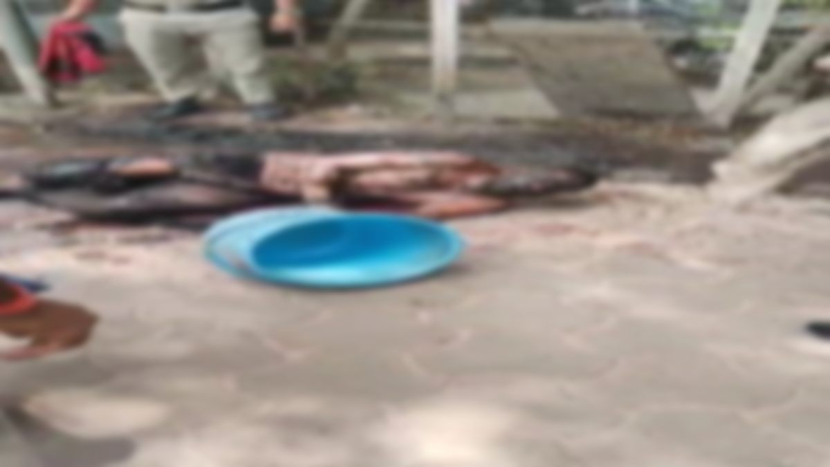 दिल दहलाने वाली घटनाः पत्नी थाने पहुंची तो पति ने थाने के बाहर  खुद पर पेट्रोल उड़ेल कर लगा ली आग, बचाने में पुलिसकर्मी भी झुलसे