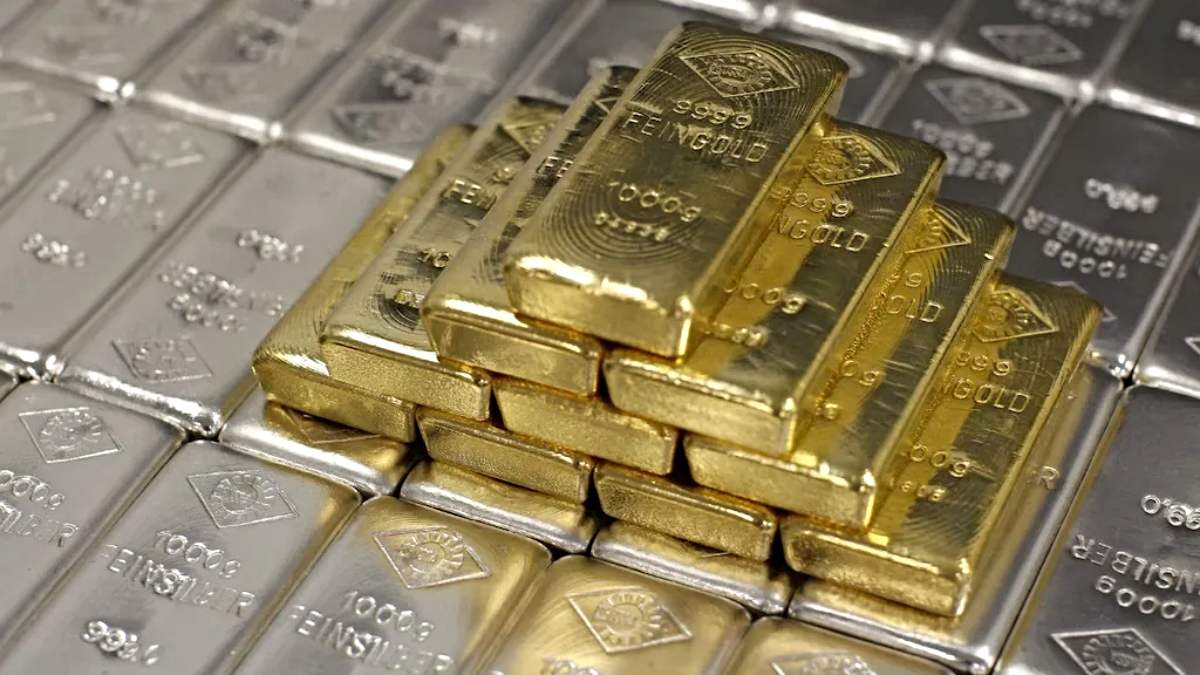 Gold-Silver Investment: सोना हो गया महंगा, लेकिन चांदी में निवेश का मौका, जानिए एक हफ्ते में कितने महंगे हुए जेवर…