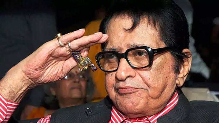 दिग्गज एक्टर Manoj Kumar का निधन, 87 साल की उम्र में ली अंतिम सांस …
