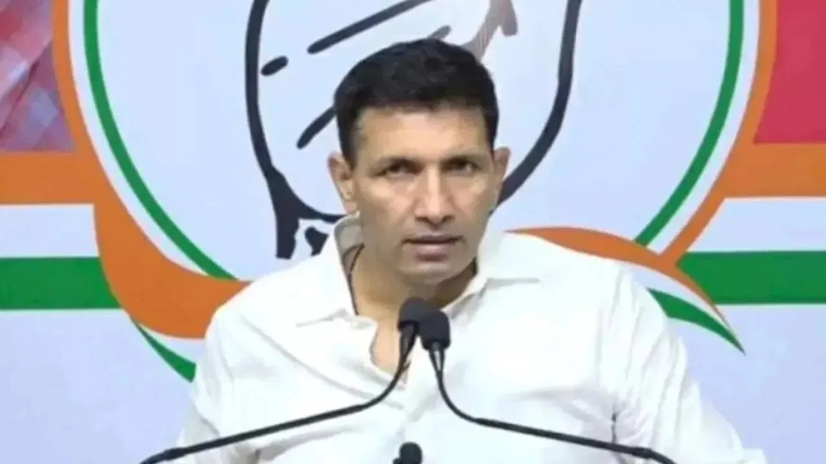 PCC चीफ ने बागेश्वर धाम के धीरेंद्र शास्त्री पर साधा निशानाः जीतू पटवारी बोले- जब अरबों साल पहले राम थे तो पूरा विश्व हिंदू होना चाहिए, फिर गांव ही क्यों
