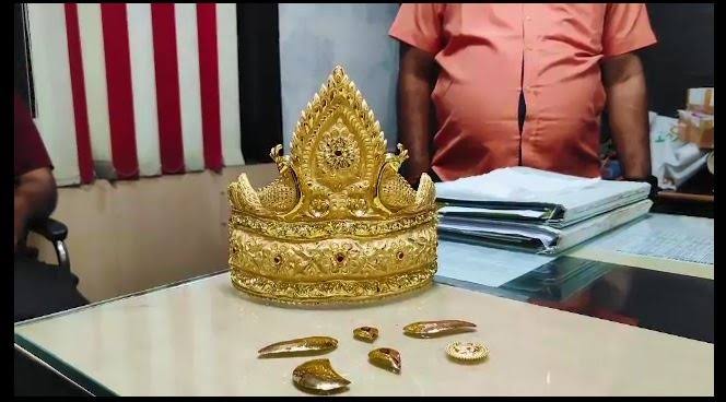 एक भक्त ने दिया अटूट आस्था और भक्ति का प्रमाण, देवी तारिणी को दान किया 50 लाख रुपये का सोने का मुकुट