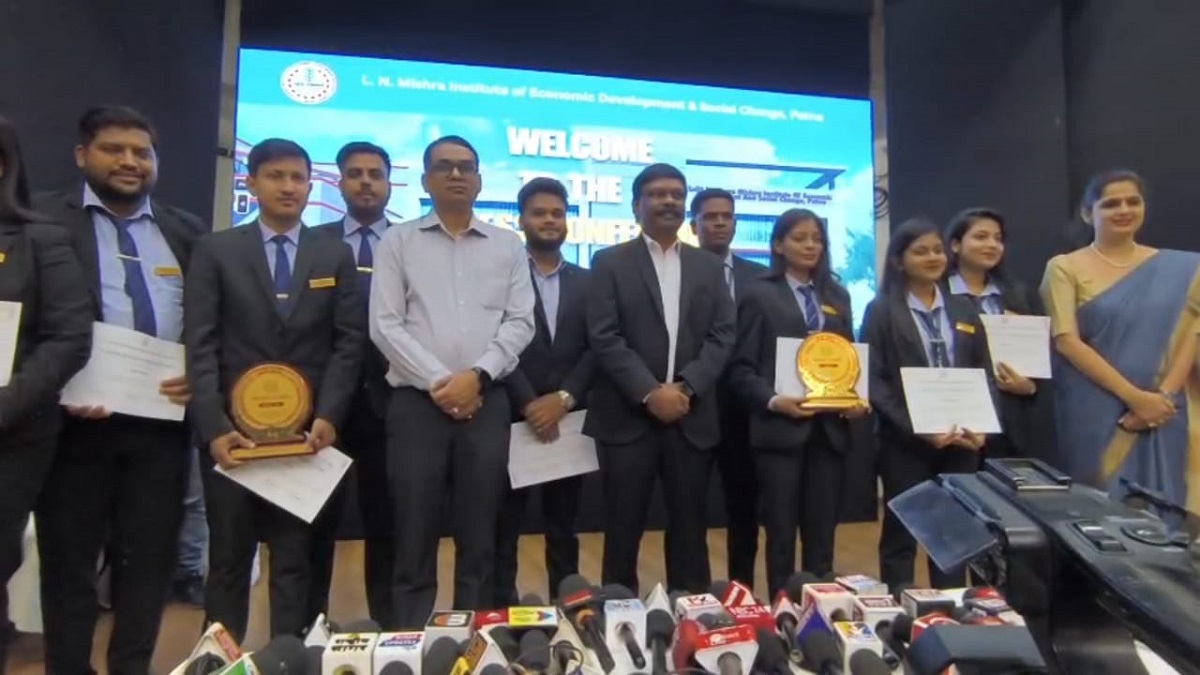 Lnmi Patna Placement : 44 कंपनियों में LNMI के 188 छात्रों का हुआ प्लेसमेंट, मिला लाखों का पैकेज…