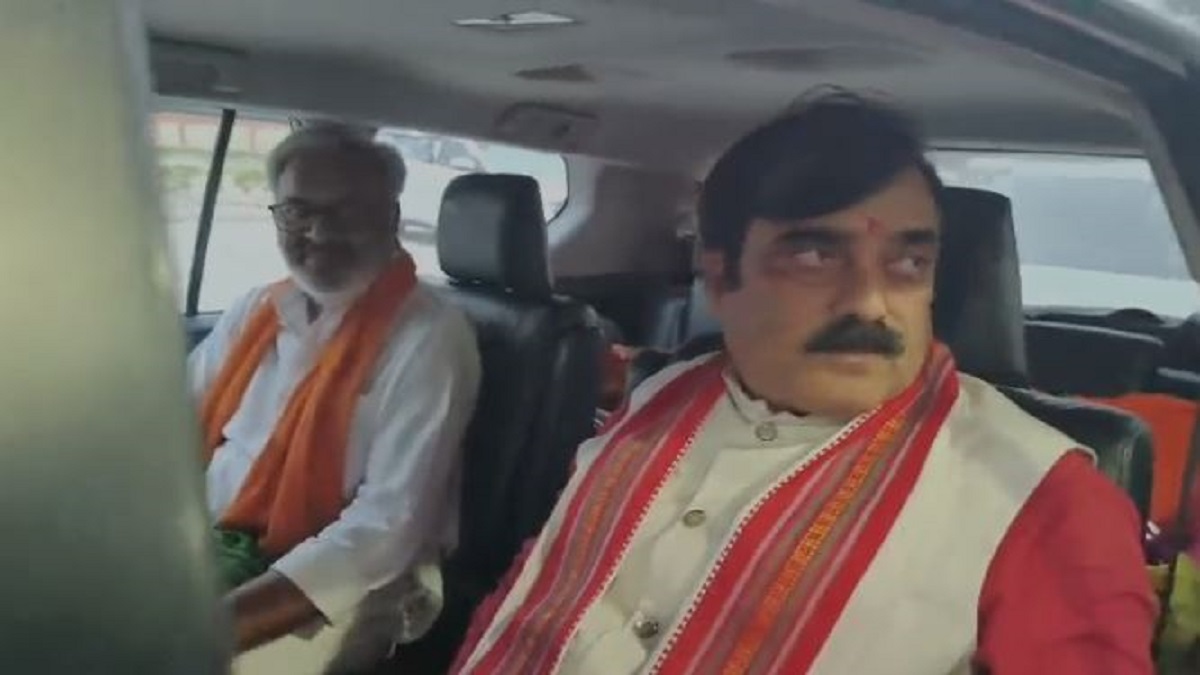 Bihar News :  जीवेश मिश्रा ने नीतीश और सम्राट चौधरी का बताया अभिनेता, RJD को लेकर कहा कोई नाम नहीं लेना चाहता…