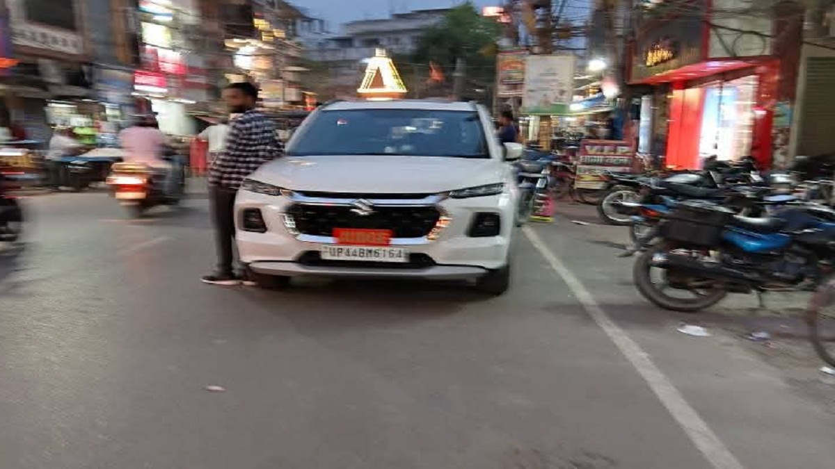 Motihari Traffic Rule : ट्रैफिक रूल उल्लंघन करने वालों के खिलाफ कार्रवाई, भरना होगा जुर्माना…