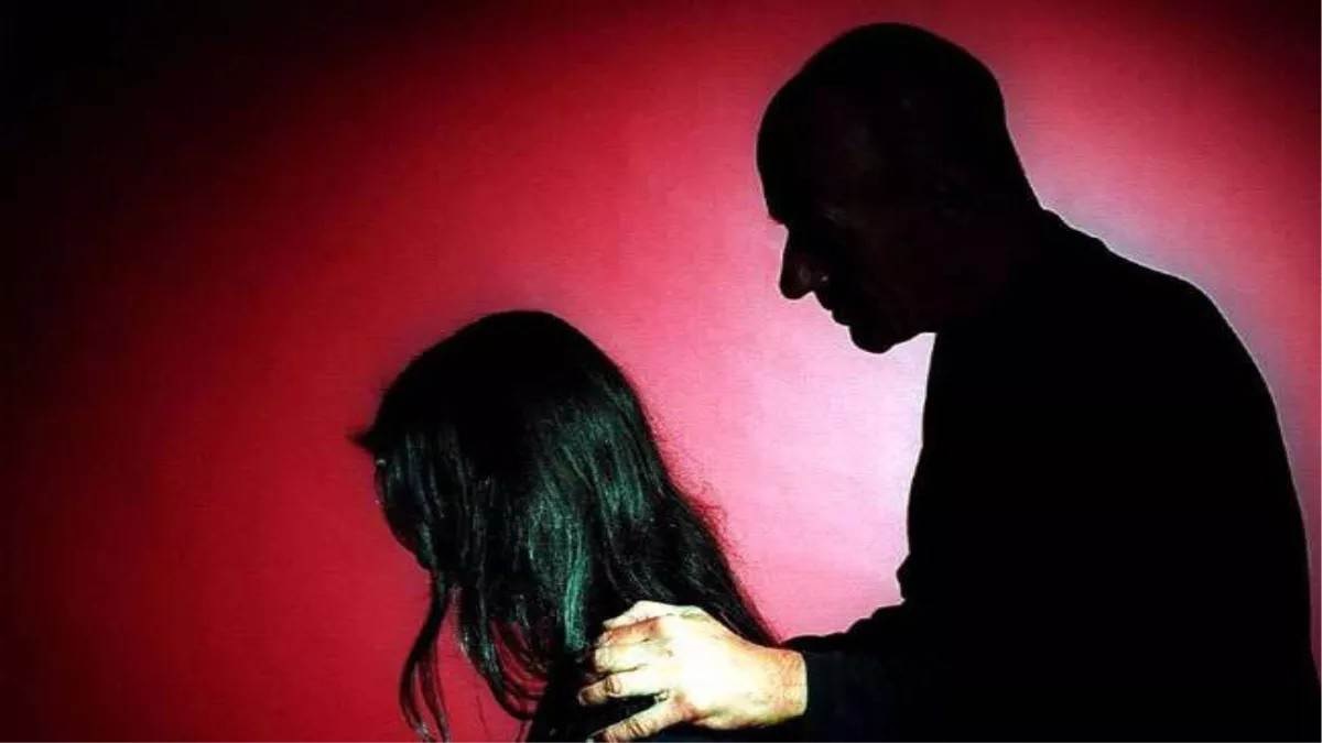 बिहार में शिक्षक का महिला के साथ अश्लील वीडियो वायरल, लोगों ने आरोपी की जमकर की धुनाई, अब खतरे में पड़ी नौकरी