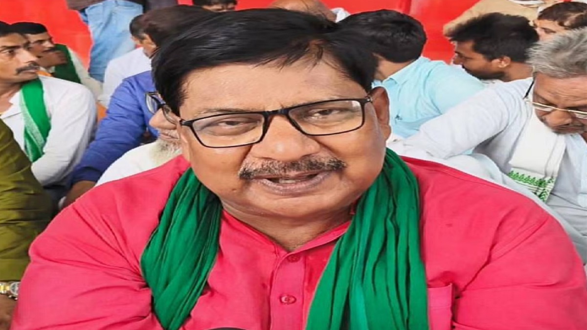 India Pakistan War: बिहार के इस सांसद को पसंद नहीं आई भारतीय सेना की कार्रवाई, भारत पाकिस्तान युद्ध पर दिया ये बेतुका बयान