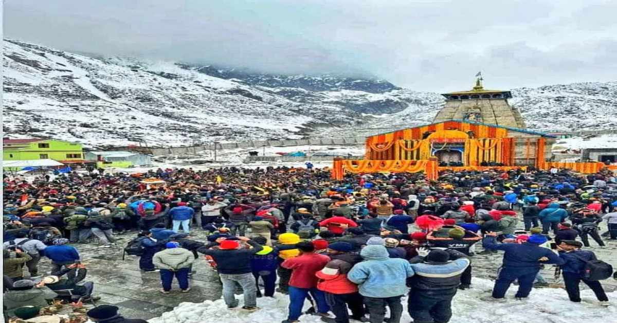 चारधाम यात्रा में आस्था का सैलाब, 1 लाख से ज्यादा श्रद्धालुओं ने किया दर्शन, सीएम धामी को लेकर भक्तों ने कह दी बड़ी बात