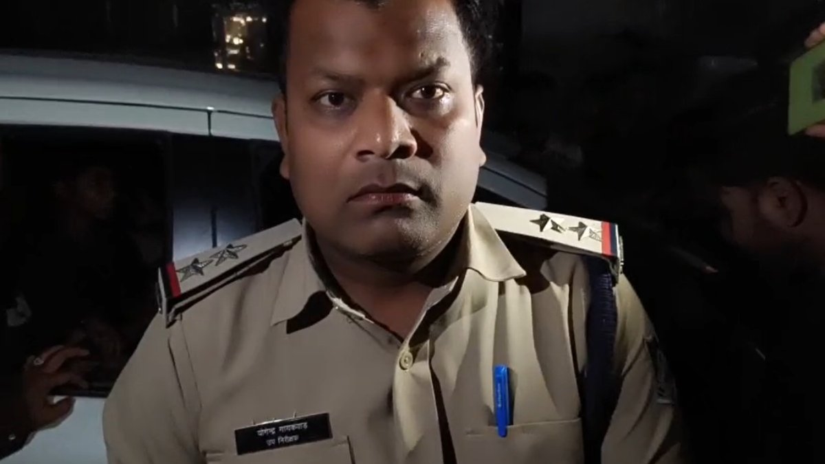 Damoh News: शराब के नशे में SI ने रुकवाया कार, फिर महिला और बच्चियों से की अभद्रता