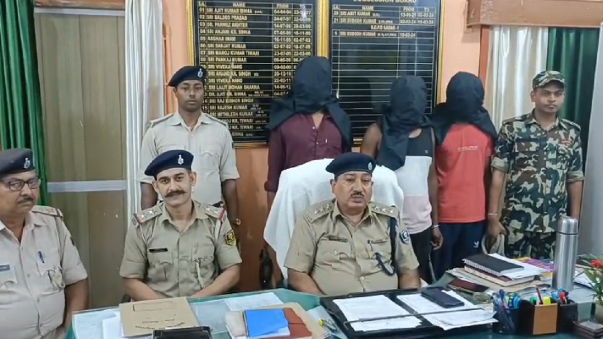 भोग-विलास बनी पुजारी शंभू सिंह के हत्या की वजह, पुलिस ने तीन आरोपियों को किया गिरफ्तार, गांव की लड़की के साथ था…