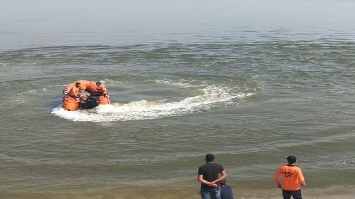 सासाराम में बड़ा हादसा: अंतिम संस्कार में शामिल होने आए बाप-बेटे और भतीजे की सोन नदी में डूबने से मौत, परिजनों में मचा कोहराम
