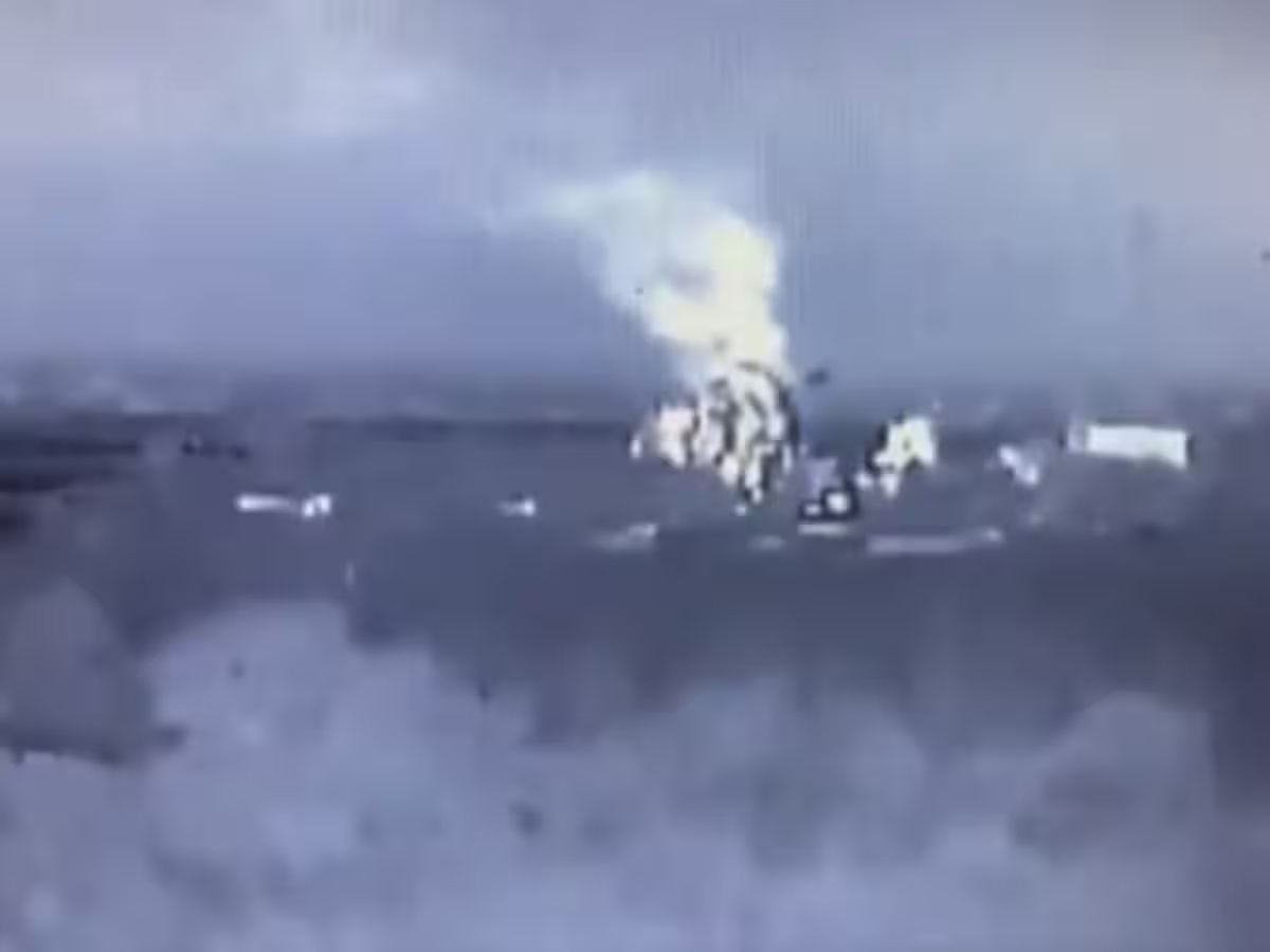 India Pakistan War: भारतीय सेना ने पाकिस्तान आर्मी के चेक पोस्ट किए ध्वस्त; आतंकी लॉन्च पैड भी तबाह