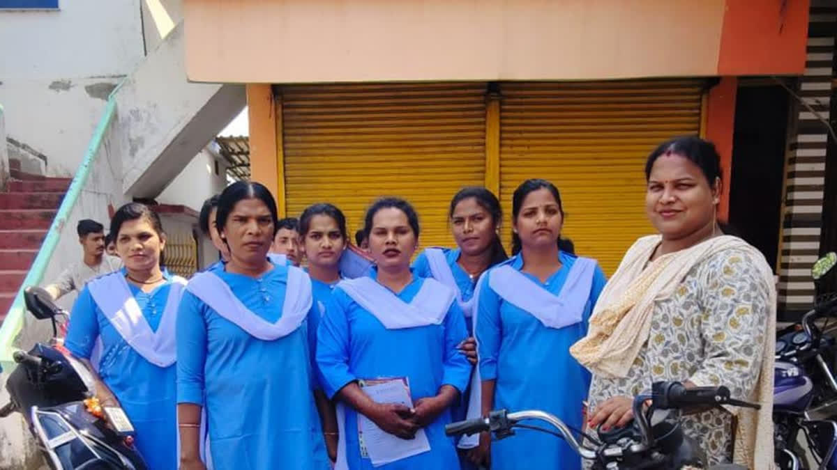 मैट्रिक परीक्षा में भद्रक के नौ ट्रांसजेंडर छात्र पास ! … सामाजिक बाधाओं को तोड़ बने मिसाल