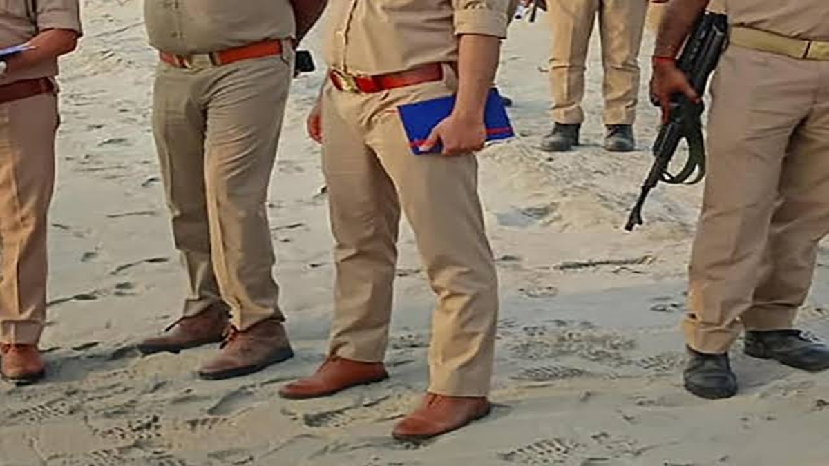 Gaya Army Jawan : गया में पुलिस की बर्बरता, आर्मी जवान की पिटाई, गमछा बांधकर लाए थाने