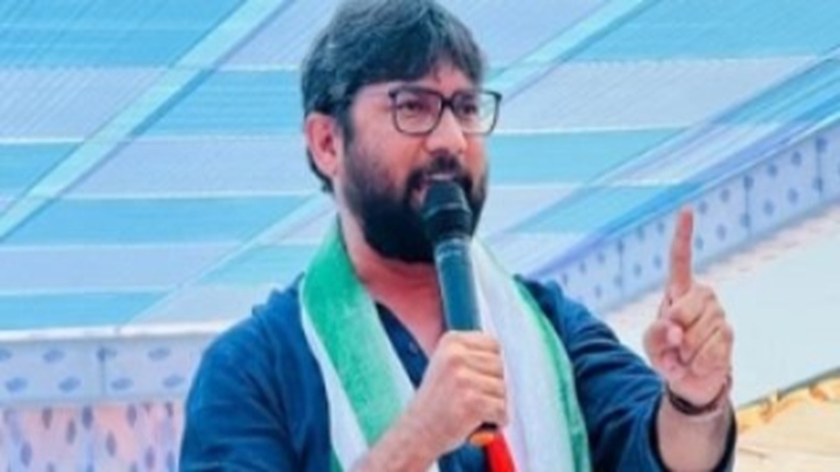 Jignesh Mevani : सीजफायर मामले में जिग्नेश मेवाणी का हमला, कहा ’56 इंच का सीना अब मौन क्यों है?