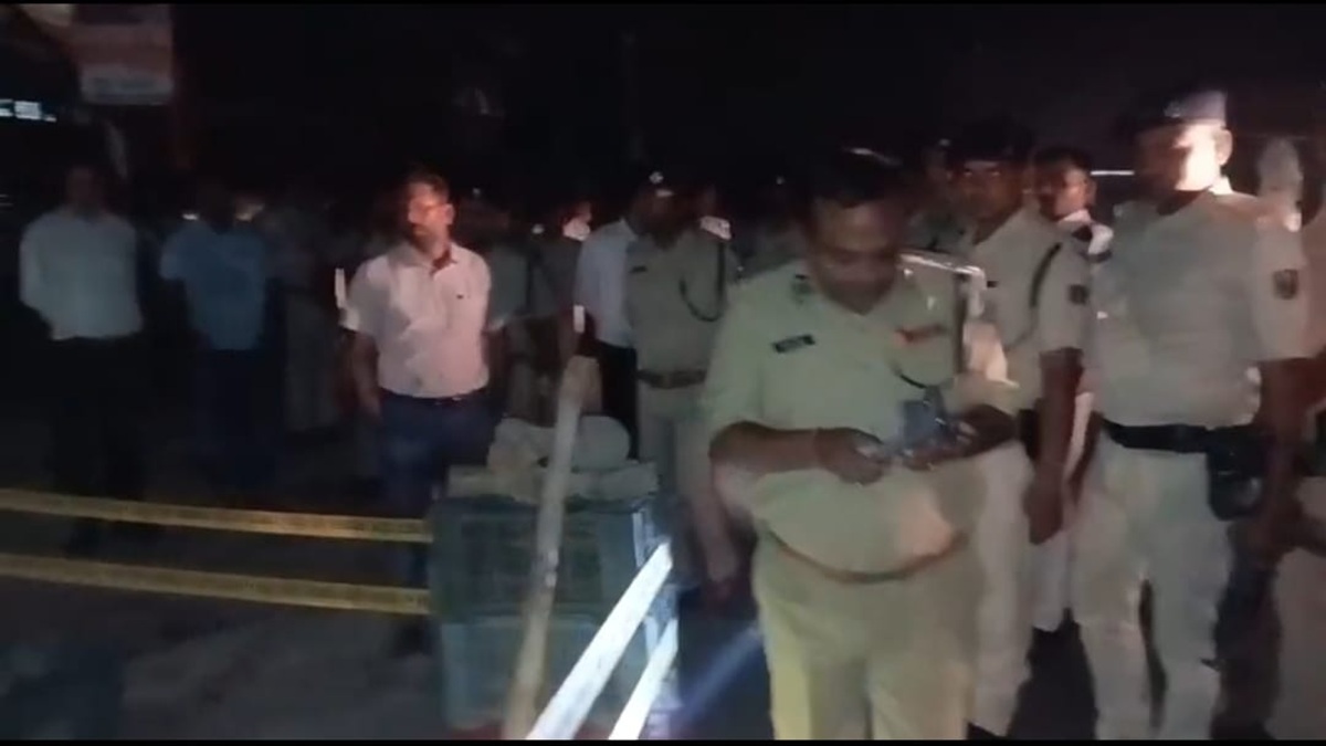 Young Man Murdered : युवक की चाकू से गोदकर निर्मम हत्या, जांच में जुटी पुलिस