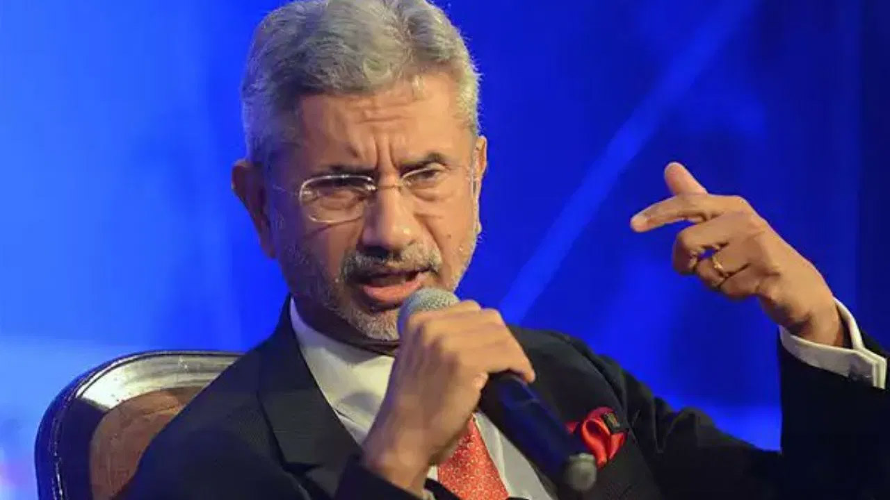 ‘भारत को दोस्त की जरूरत है, ज्ञान देने वालों की नहीं…’ पाकिस्तान से बढ़ते तनाव के बीच आखिर किस पर भड़के जयशंकर?