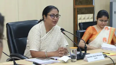 आपात स्थितियों से निपटने के लिए दिल्ली तैयार रहें…भारत पाकिस्तान तनाव के बीच CM रेखा गुप्ता का निर्देश
