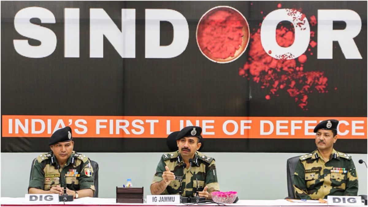 BSF के अग्नि पोस्ट का नाम होगा ‘सिंदूर’… ऑपरेशन सिंदूर पर बीएसएफ की प्रेस कॉन्फ्रेंस, आतंकी लॉन्च पैड उड़ाने का नया वीडियो जारी किया, कहा- ऑपरेशन अब भी जारी  