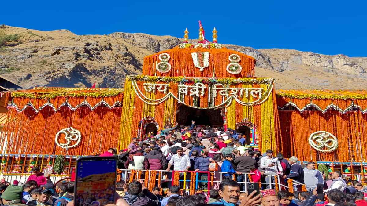 Badrinath Dham Opening Date 2025: इस दिन खुलेंगे बदरीनाथ धाम के कपाट, जानें समय और तारीख ?